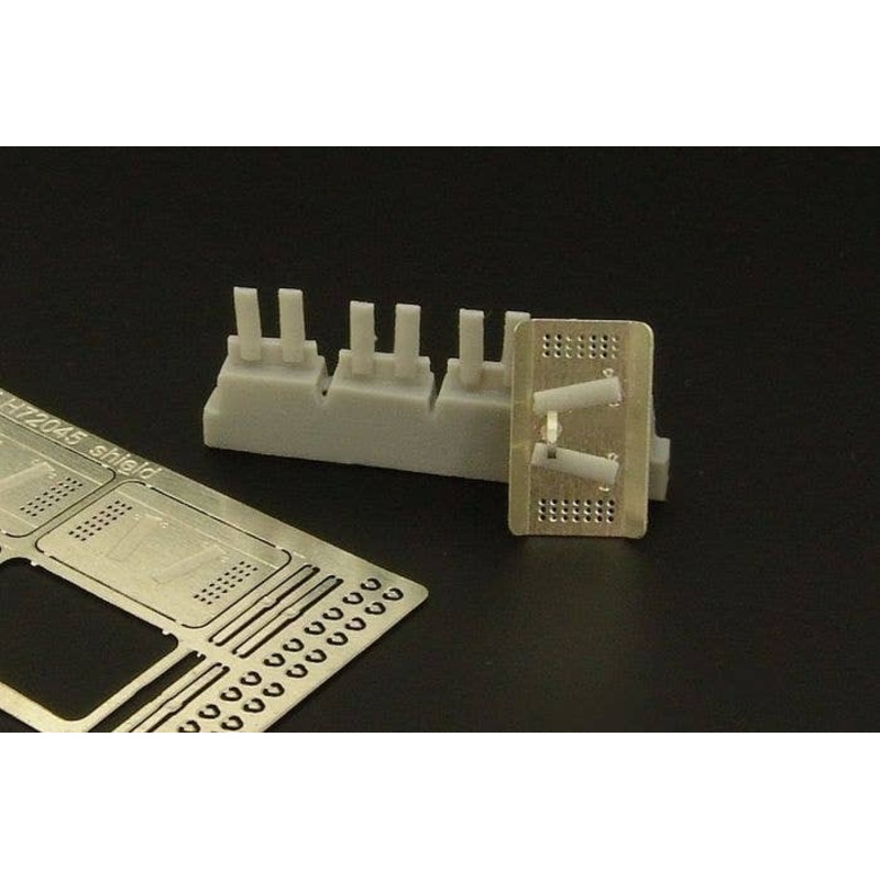 1/72 Ukraine Police Shields (4pcs)