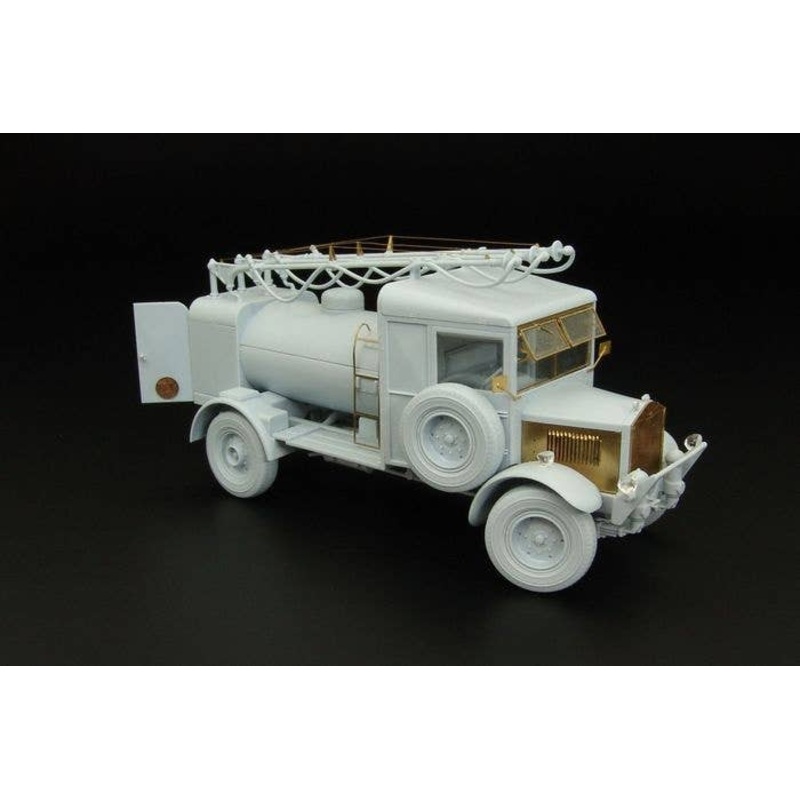 1/48 Albion 3-Point Fueller (For Airfix)