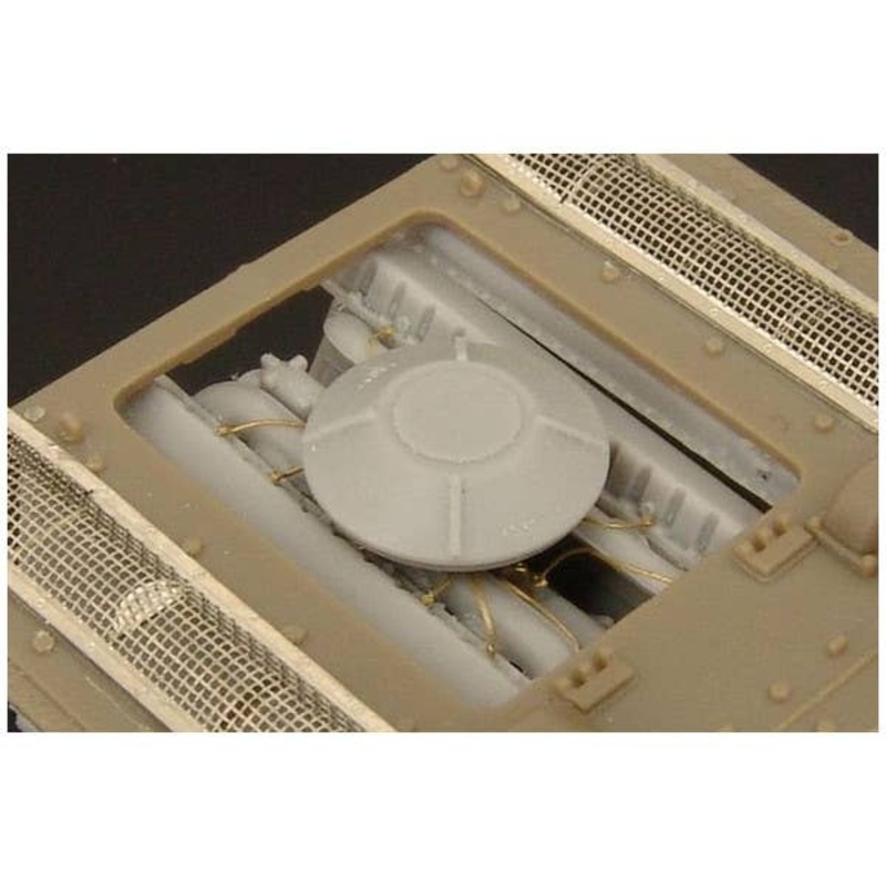 1/48 SU-152 Engine (for Bronco)