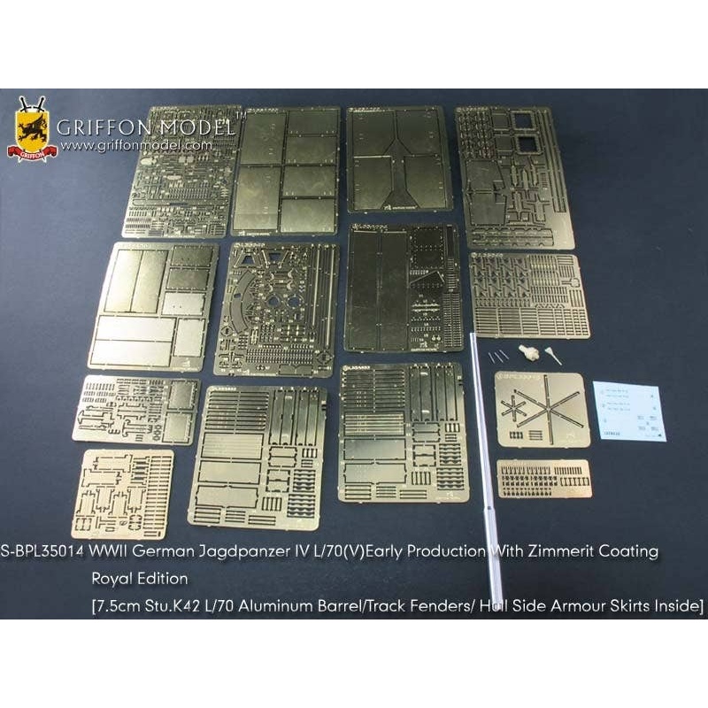 1/35 WWII German Jagdpanzer IV L/70(V) Early Production with Zimmerit Coating Royal Edition