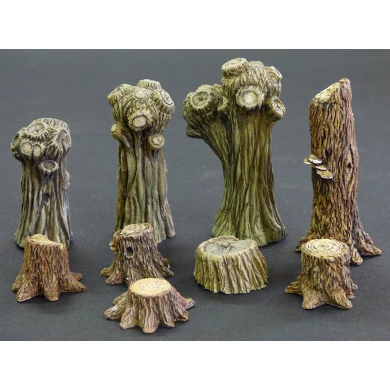 1/35 Willow Trunk With Fallen Branches & Stump Set