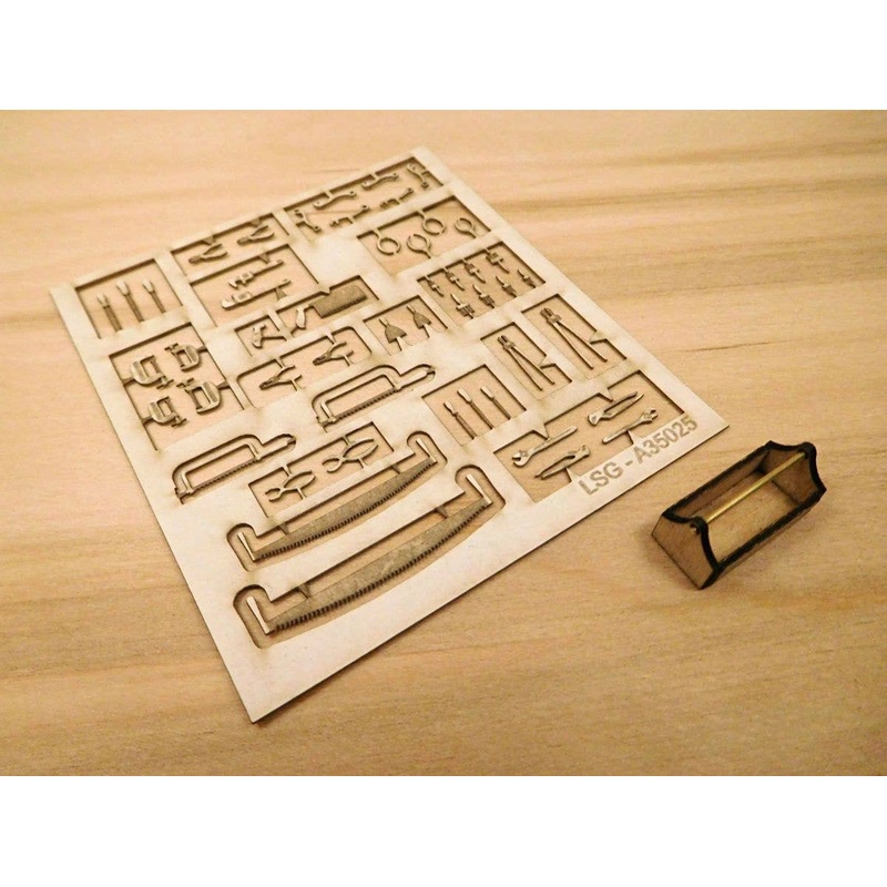 1/35 Toolset #2 & Box