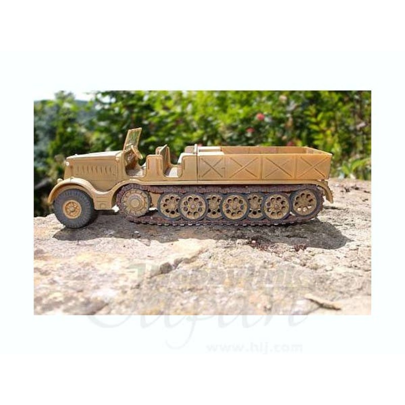 1/48 18 Tonner Zugmaschine FAMO