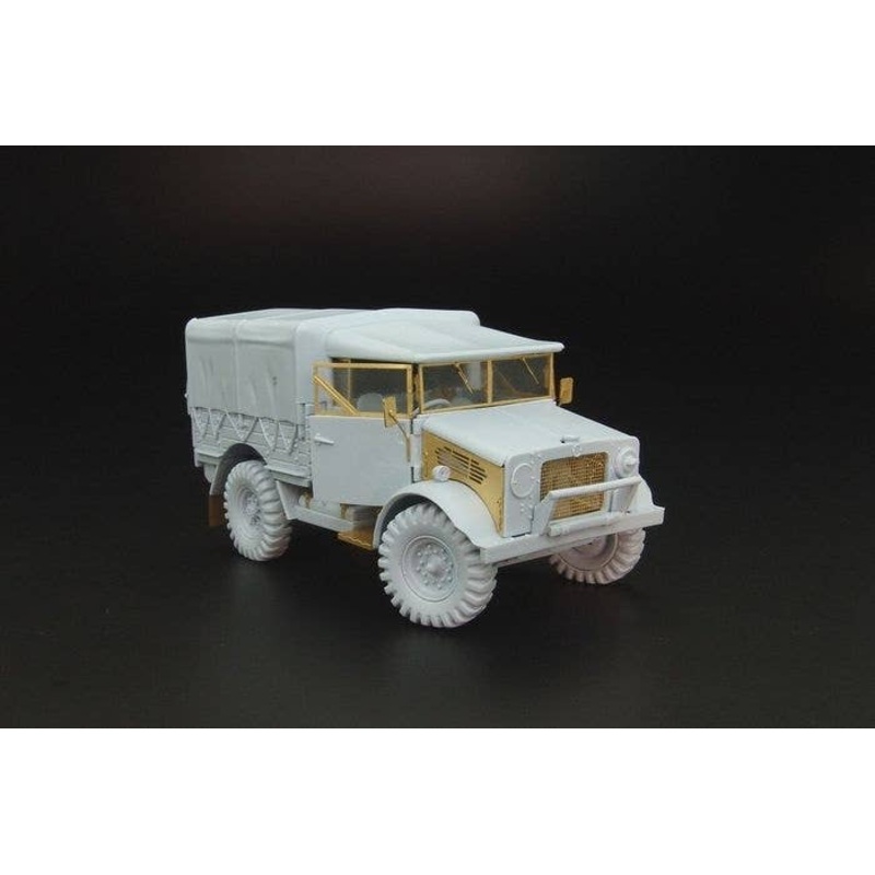 1/48 Bedford MWD Truck
