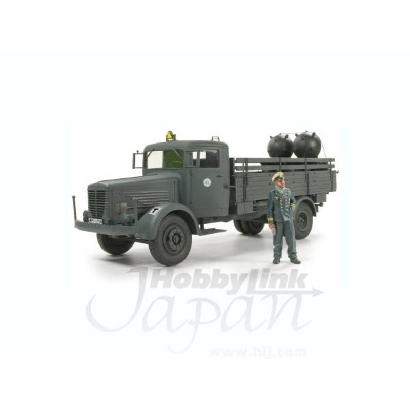1/35 L4500S & EMC Mines w/Figure