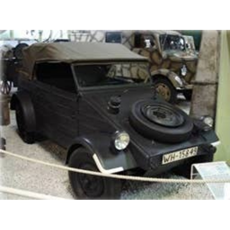 1/35 German Staff Car Type 82