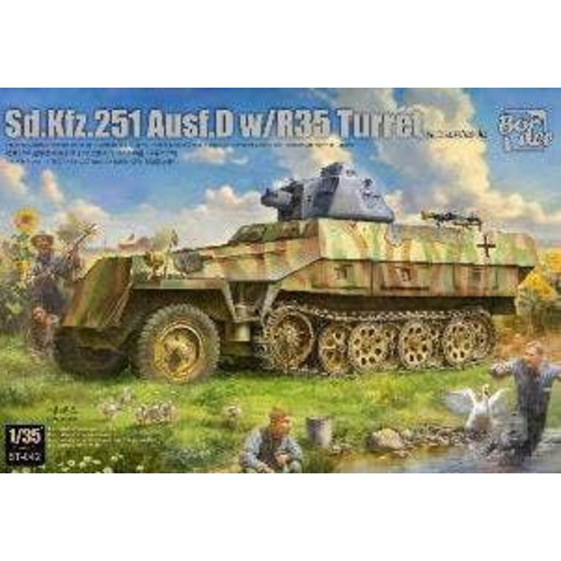 1/35 German Sd.Kfz.251 Ausf.D with R35 Turret