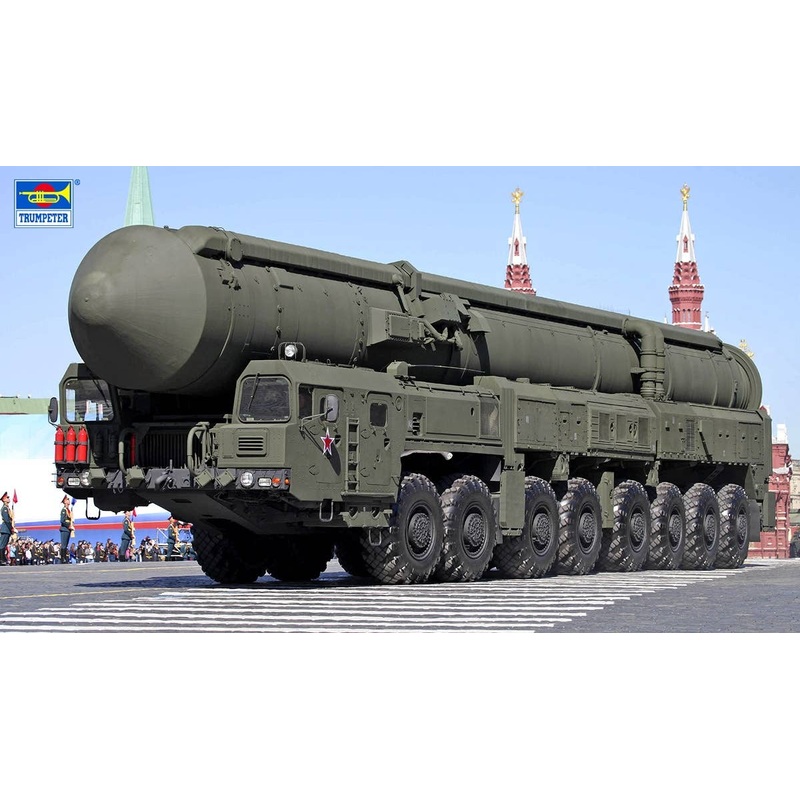 1/35 RS-12M Intercontinental Ballistic Missile RT-2PM Topol