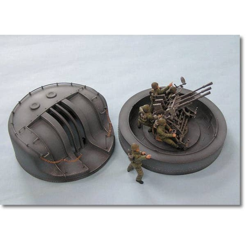 1/35 IJN Type 96 25mm Triple Machinegun w/Crew