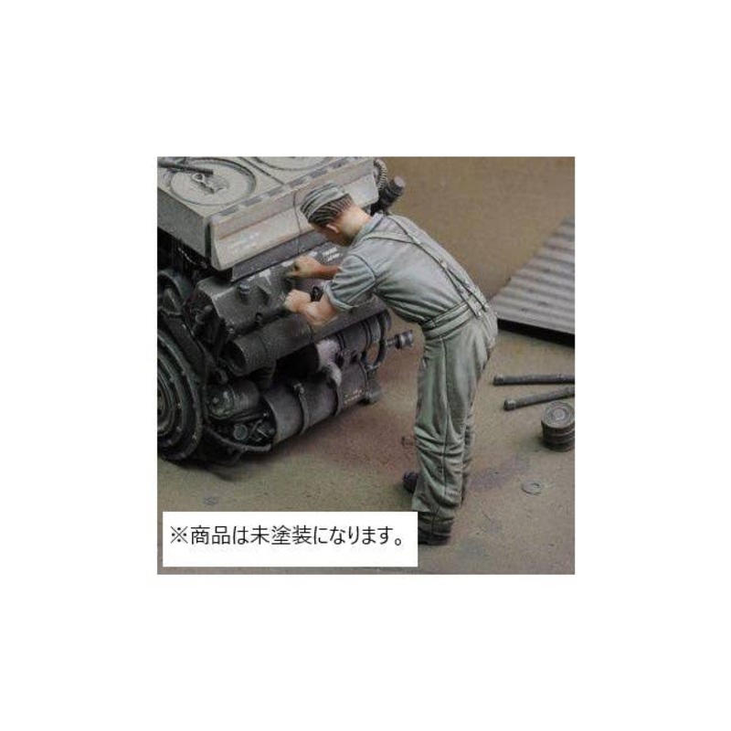 1/72 WWII German Soldier at work -WWII