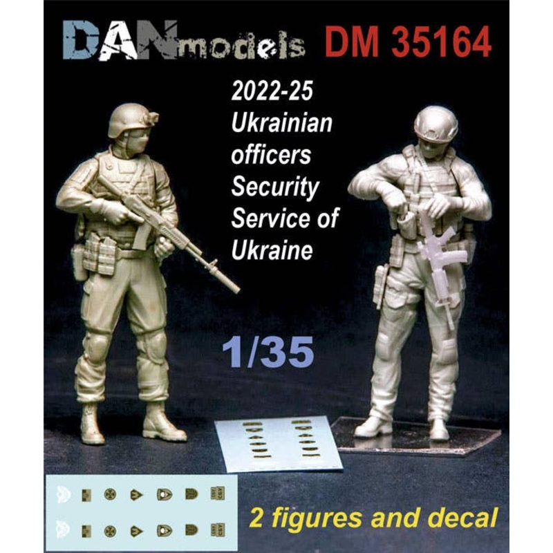 1/35 2022-25 Ukrainian Officers Security Service of Ukraine (2pc)