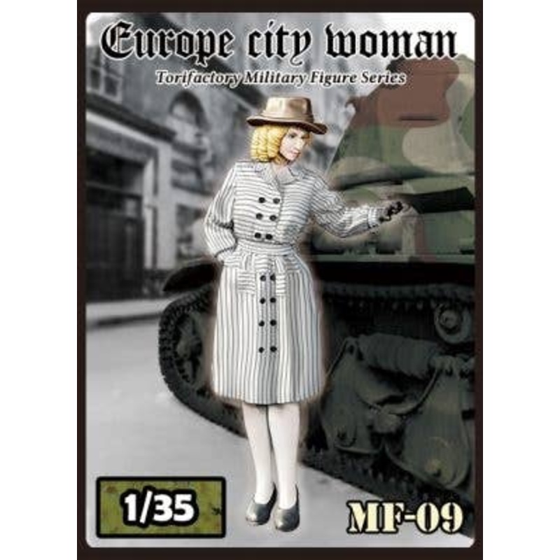 1/35 Europe City Woman