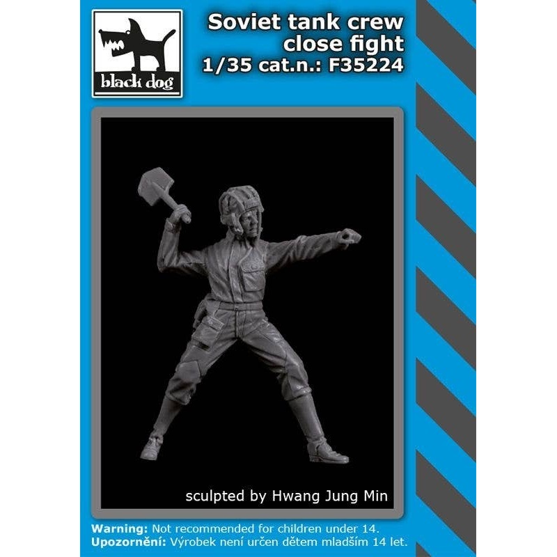 1/35 Soviet Tank Soldier "Close Combat"