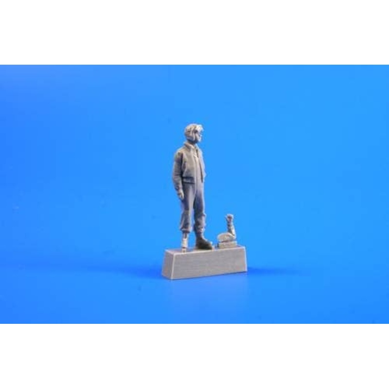 1/48 WWII U.S Tank Crewman