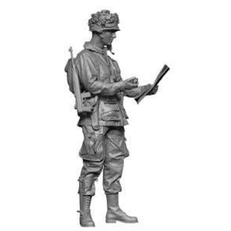 1/48 WWII United States Airborne Division Battle of Carentan Platoon Leader