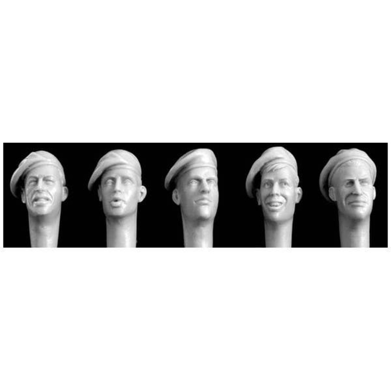 1/35 5 Heads Wearing Berets Pulled Right, Worn Casually