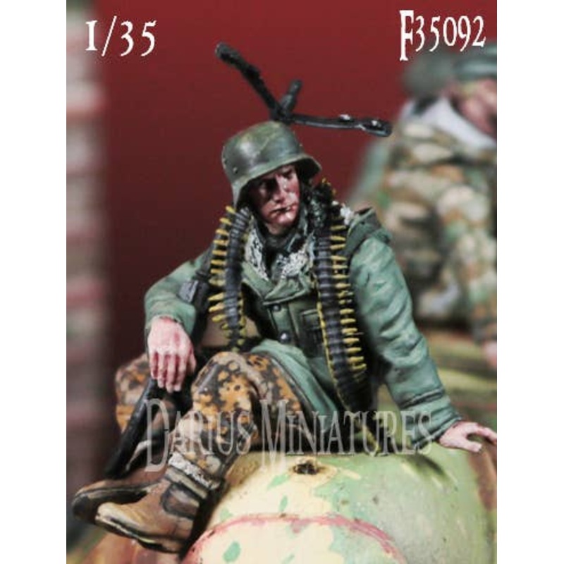 1/35 German WSS Grenadier #1