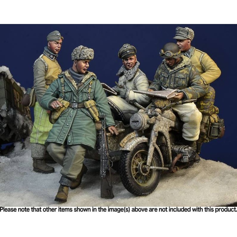 1/35 WW.II German Waffen SS Spring Awakening Strategy Set (5 Figure + Equipment In-Vehicle Set)