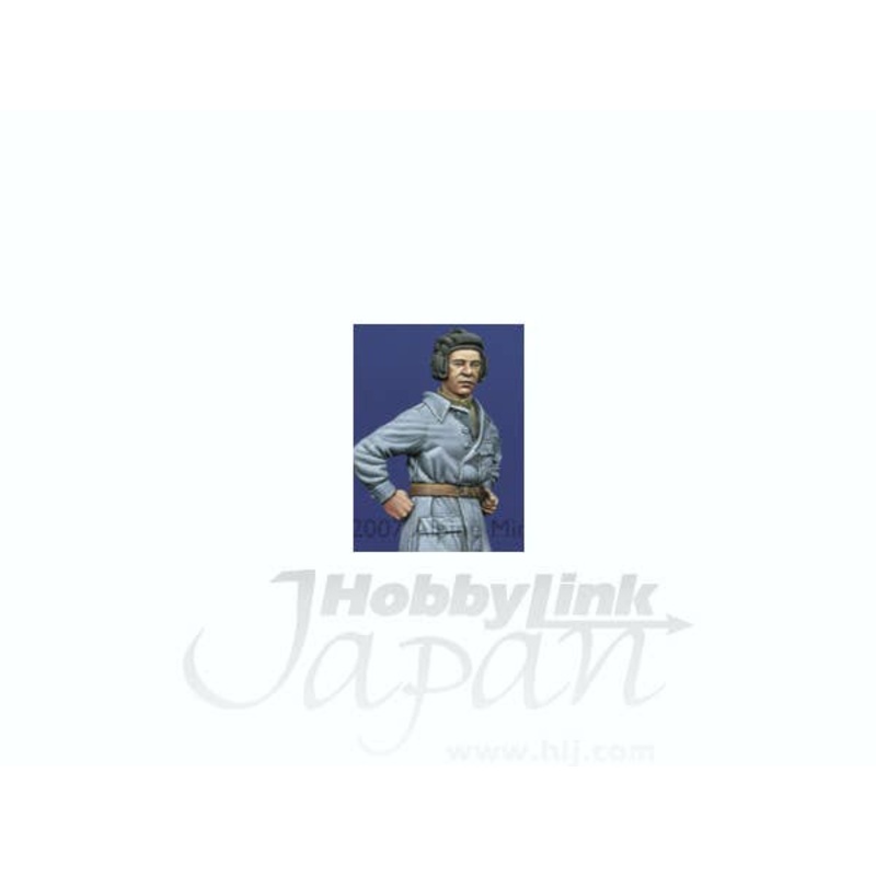 1/35 WWII Russian Tanker 1943-45 (1 figure & 2 heads)
