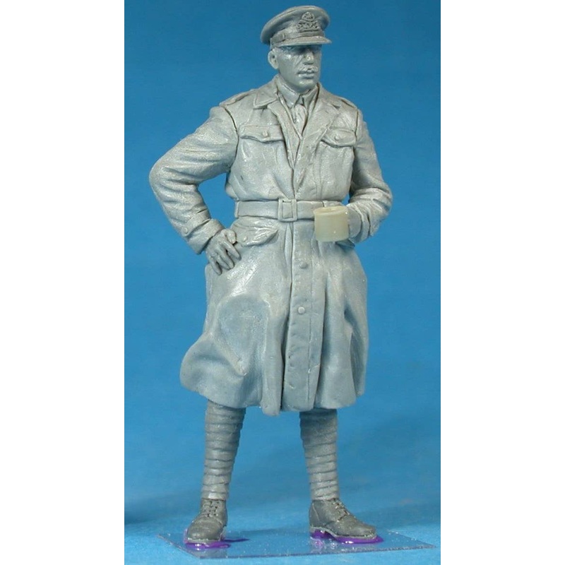 1/35 British Armoured Car Division Officer on Tea Break