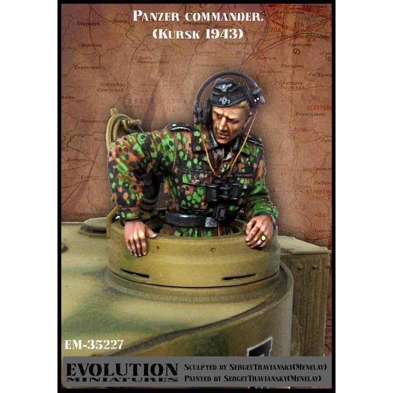 1/35 German Waffen SS Tank Crew Tank Commander Waiting to Advance Kursk 1943