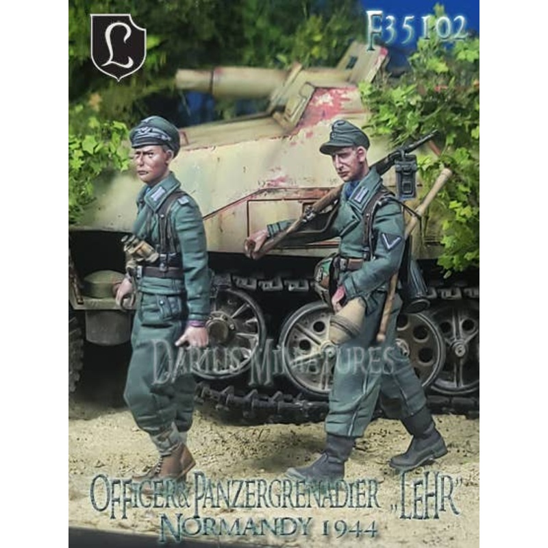 1/35 Officer & Panzergrenadier Lehr Normandy 1944