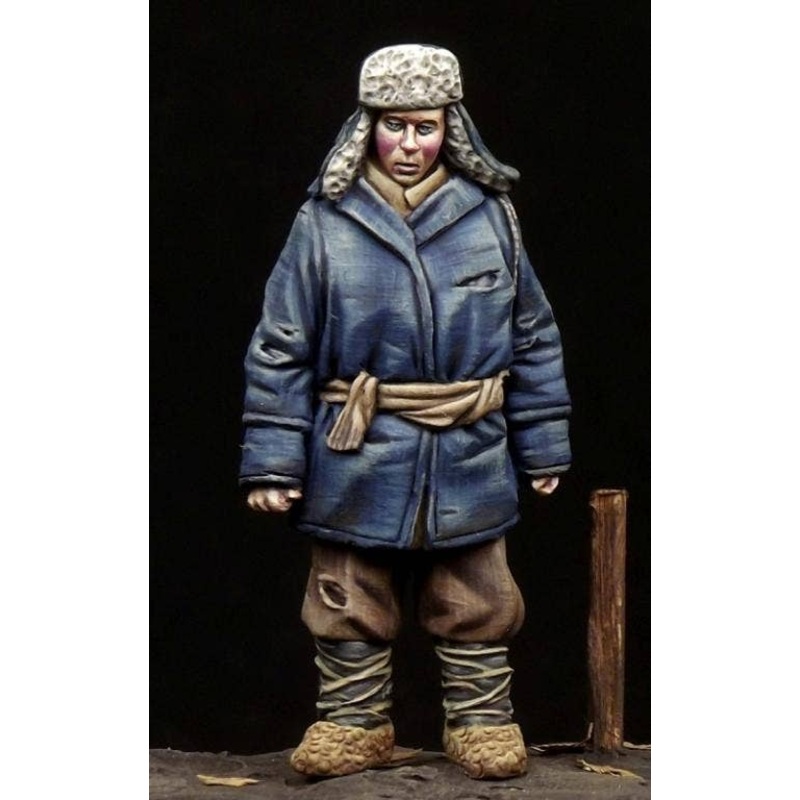 1/35 Boy WWII Eastern Europe