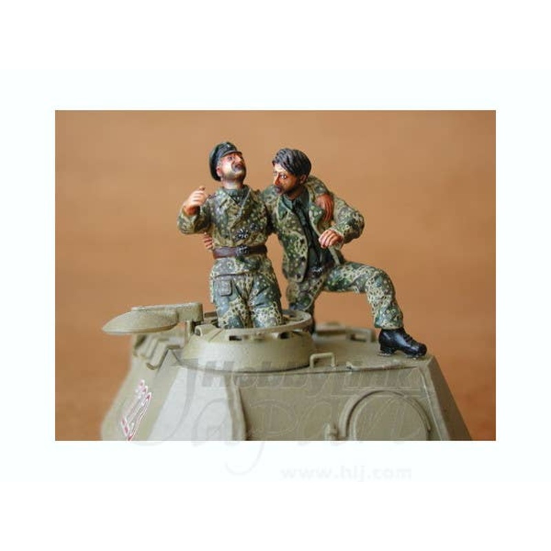 1/35 German Tank Crew France 1944