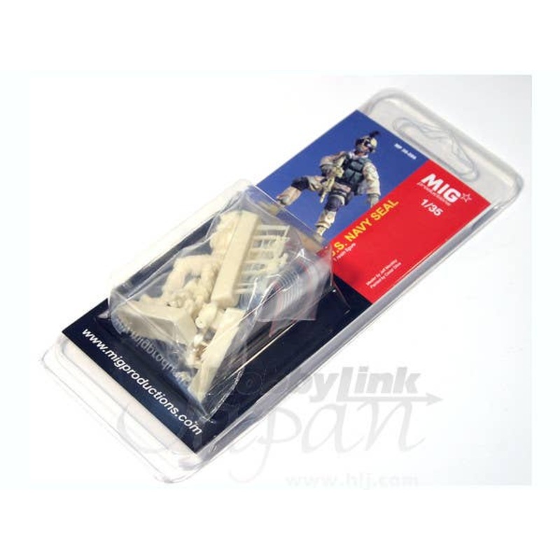1/35 U.S. Navy Seal (1 figure)