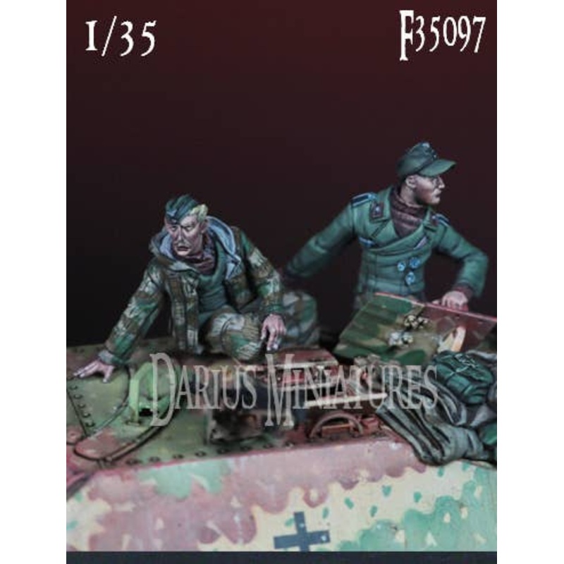 1/35 Wehrmacht Hetzer Crew