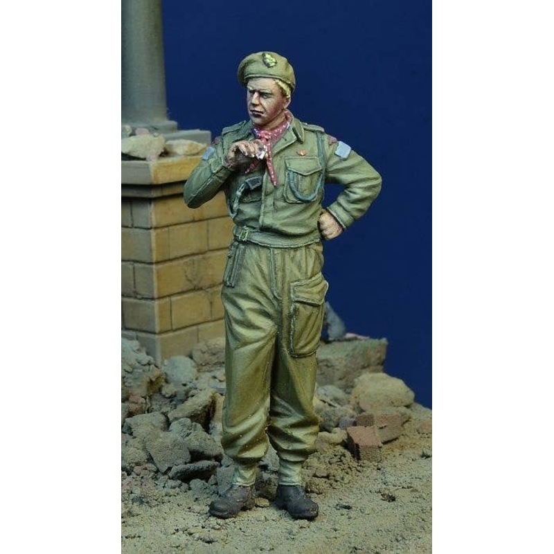 1/35 WW.II Canadian Army A Canadian Army NCO Taking a Cigarette Break