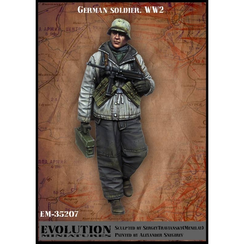 1/35 WW.II German Army Soldier Infantry With Reserve Ammunition Box Kharkov Winter 1943