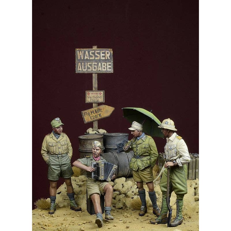1/35 WWII German Desert Song DAK Soldiers Resting Set North Africa 1941-43 (4 Figures)