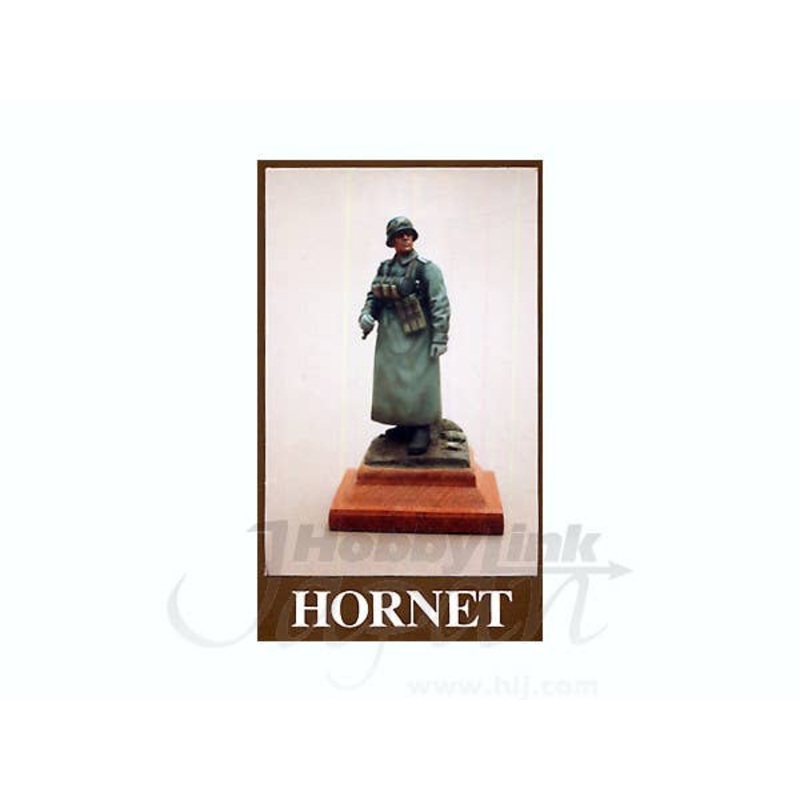 1/35 German Motorcyclist WWII
