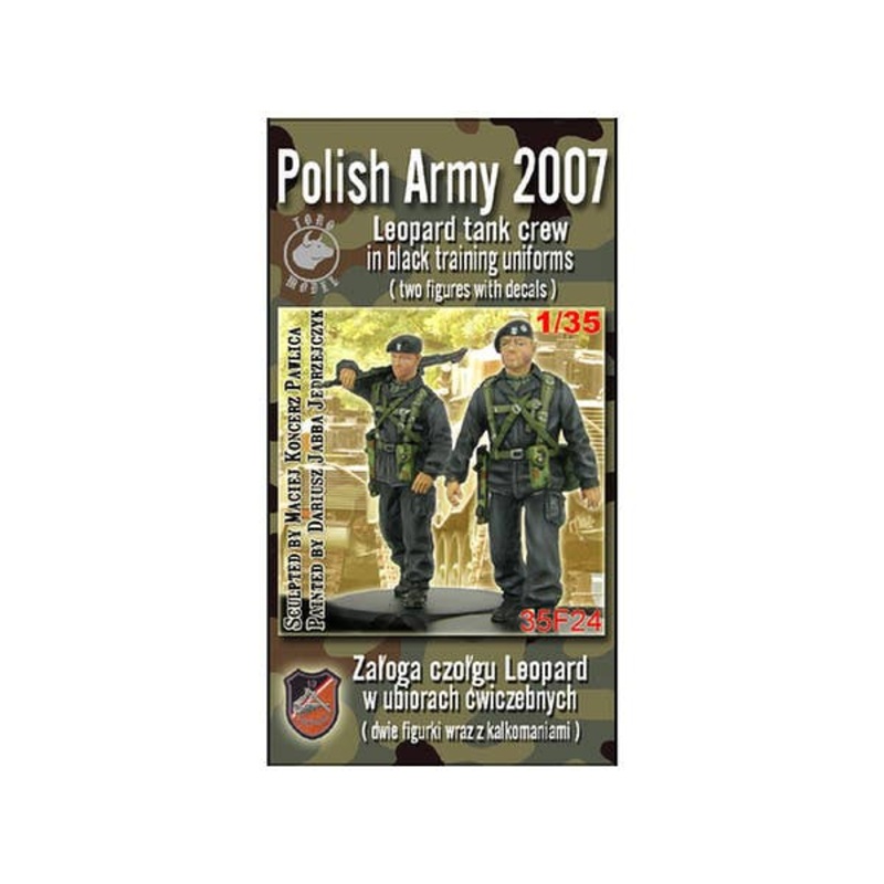 1/35 Polish Army 2007 Leopard Tank Crew in Black Training Uniforms (2 Figures & Decals)