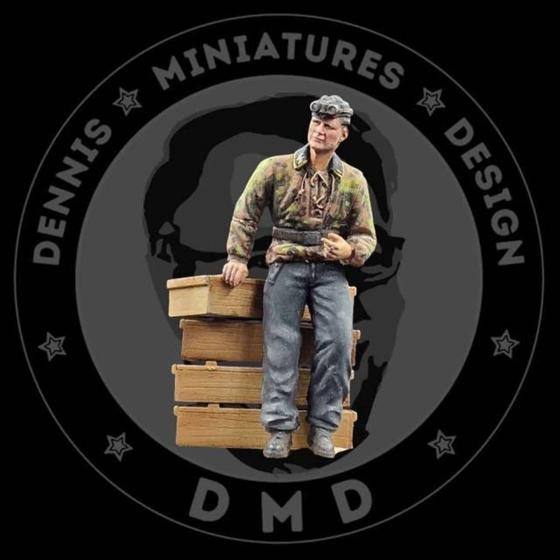 1/35 WSS Erich 1940- 1943 w/ammo crates