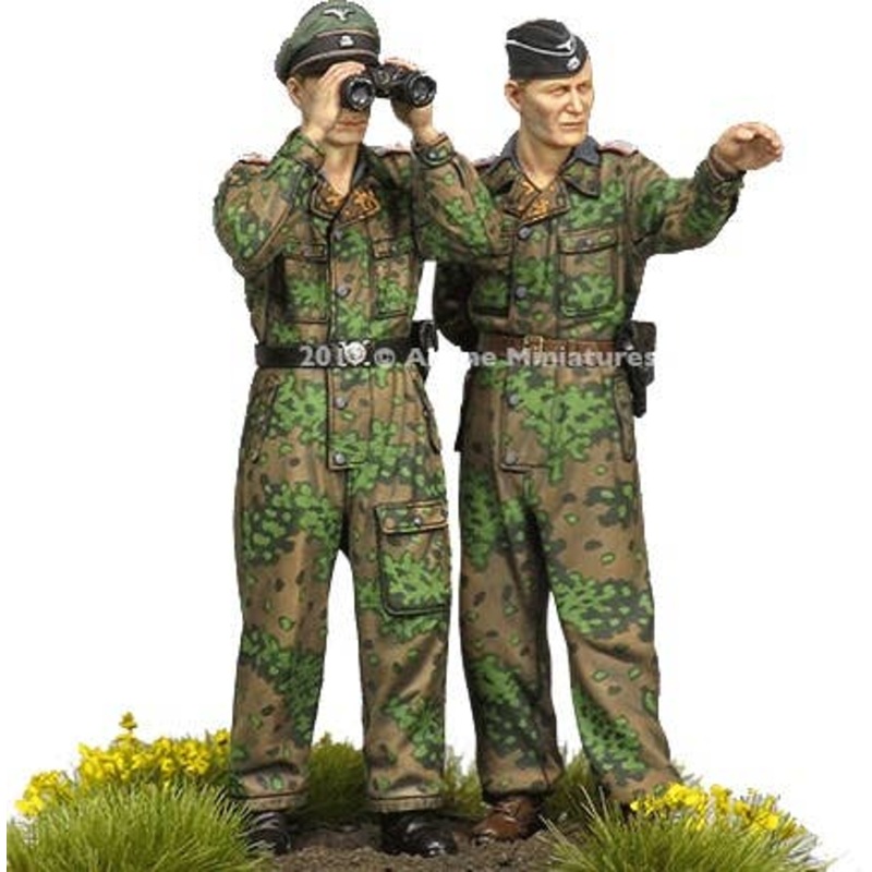 1/35 WSS Panzer Officers at Kursk Set