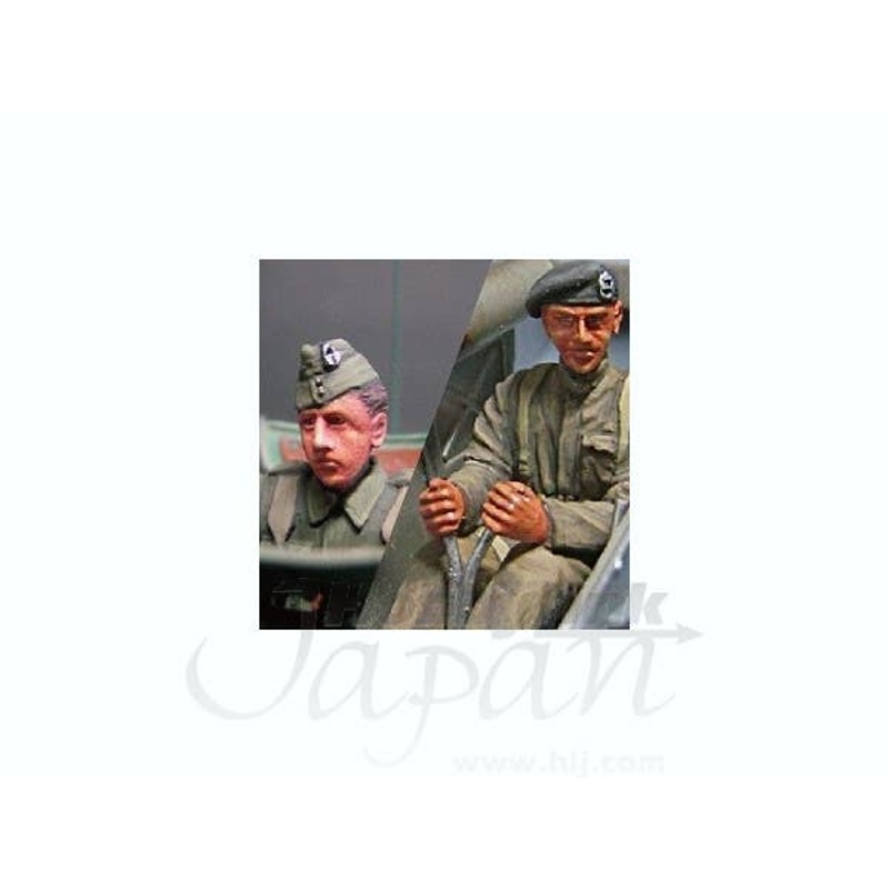 1/35 WWII British Early Tanker BEF (2 Figures)