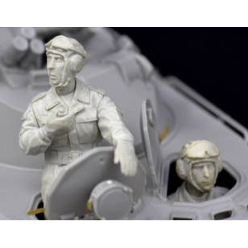 1/35 Parade Russian Tank Crew Set (2 Figures)
