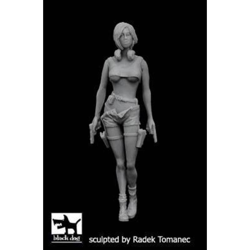 1/35 Post Apocalyptic Woman No.1