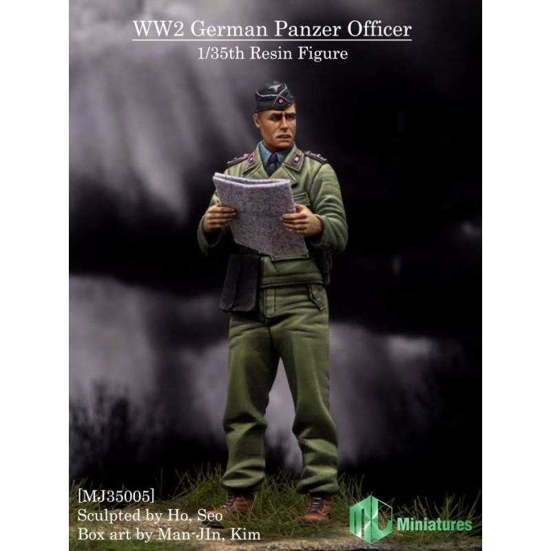 1/35 WW2 German Panzer Officer