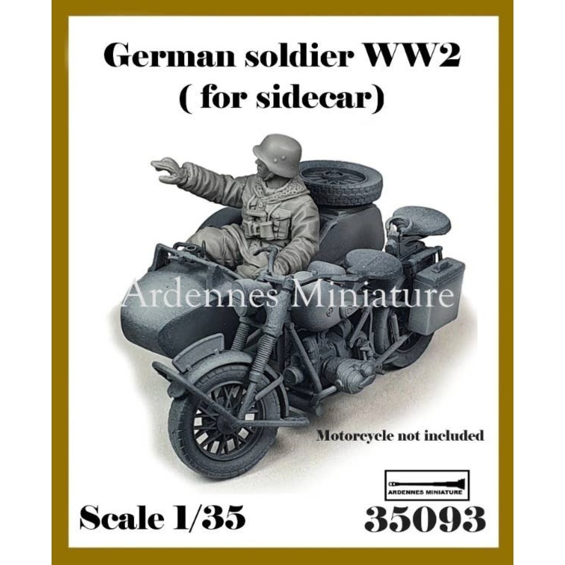 1/35 German Soldier WW2 (For Sidecar) (Soldier Riding A Sidecar)