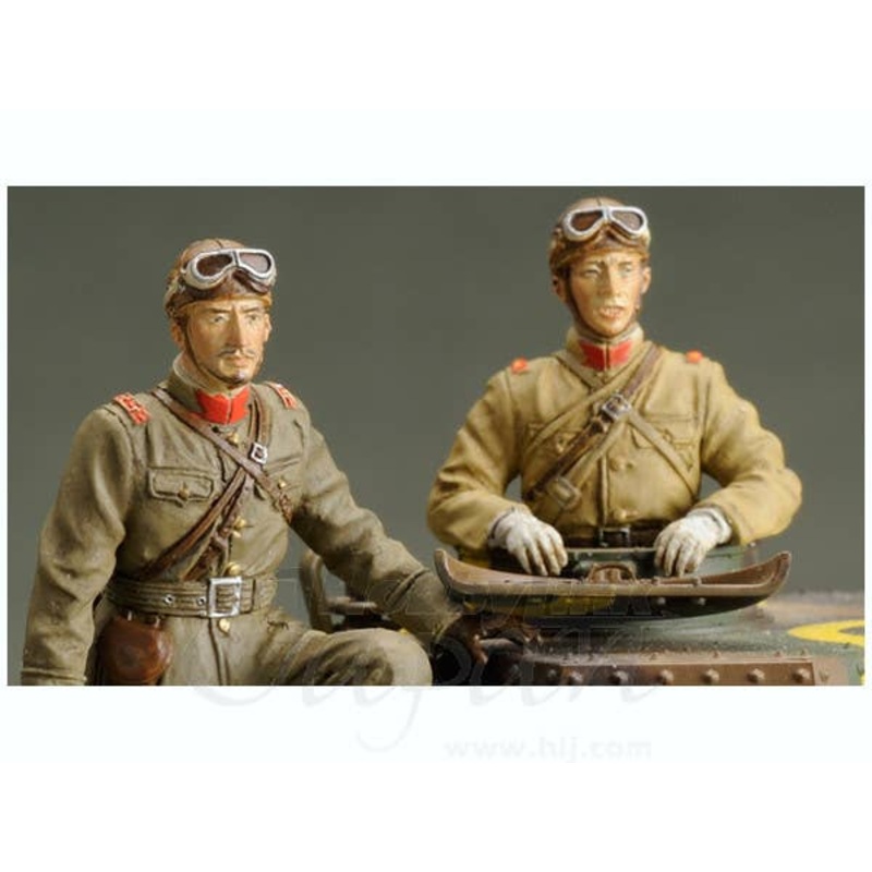 1/35 IJN Tank Crew 1930 (2-figure set)