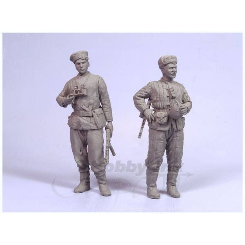1/35 Soviet Scouts III Summer 1943-45 (2pcs)