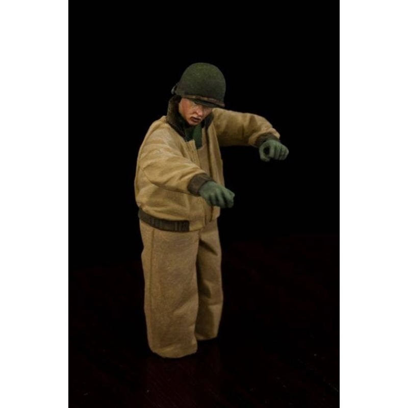 1/35 U.S. Tank Crewman #4