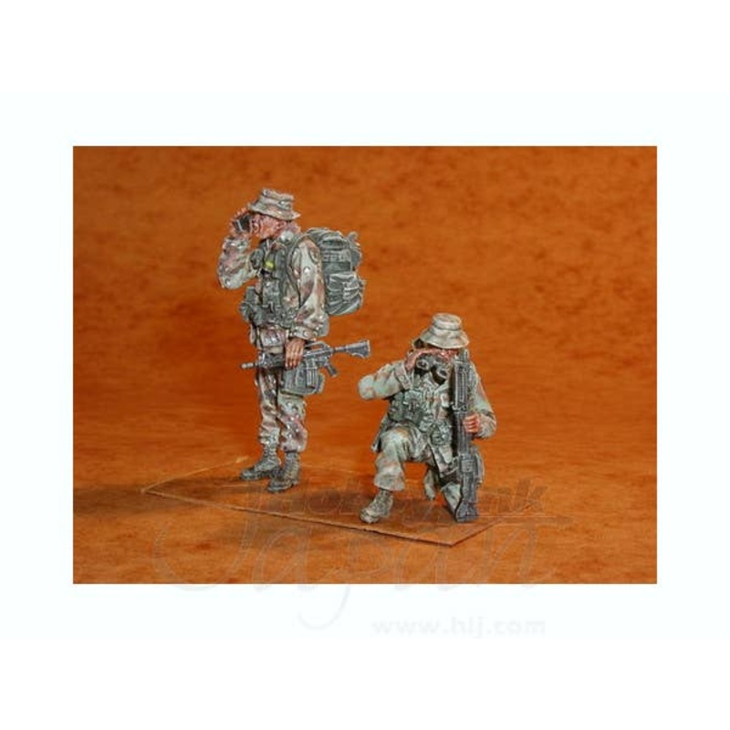 1/35 US Special Forces 2 figures