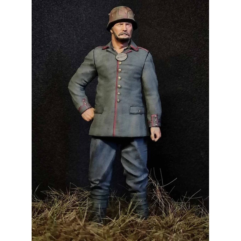 1/35 WW I POW Helmut