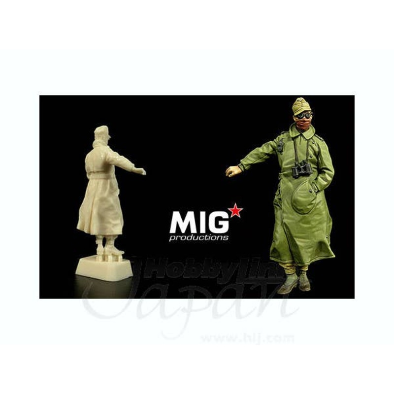1/35 Africa Korps Motorcycle Soldier