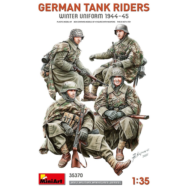 1/35 German Tank Riders. Winter Uniform 1944-45