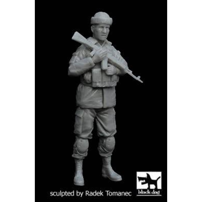 1/35 Ukrainian Army Soldier N"2